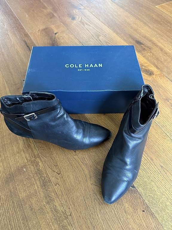 Scarpe da donna: Schuhe ColeHaan – Usato da Siebnen venduto da VenditaIre