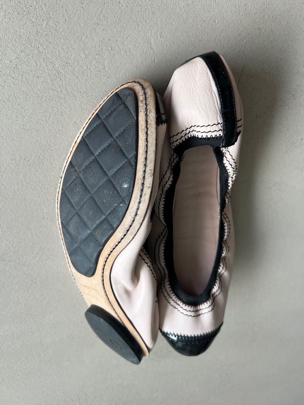 Chanel Scarpe da donna: Die schönsten CHANEL Ballerinas – Nuovo (secondo la descrizione) da Schaan venduto da Poltera 4