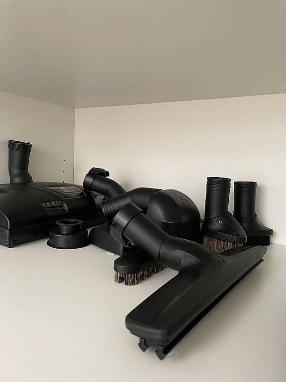 Hyla Aspirapolveri & Accessori: Hyla EST Wasserstaubsauger – Usato da Augst BL venduto da nike_7 2