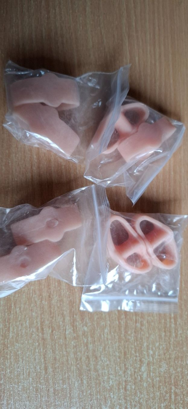 Pediküre: 4 Paar Zehen Spreizer – Neu und originalverpackt aus Muttenz von Iwan1 1
