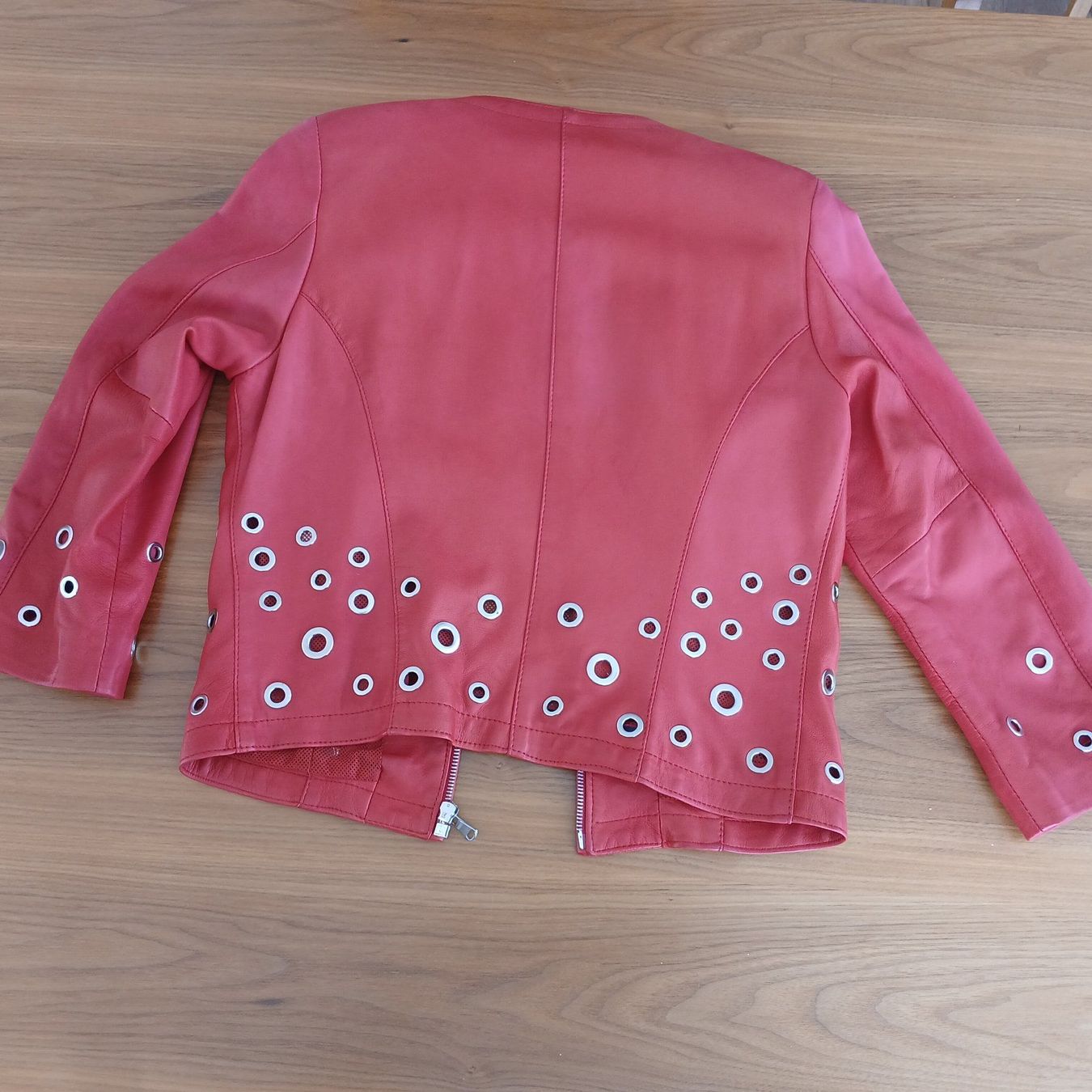 Vestes: Rote Lederjacke kurz – D'occasion à Bargen BE par ale_2nhl 1