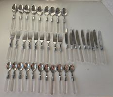 38 teiliges Besteckset IKEA (alles 9x) runde Acrylgriffe