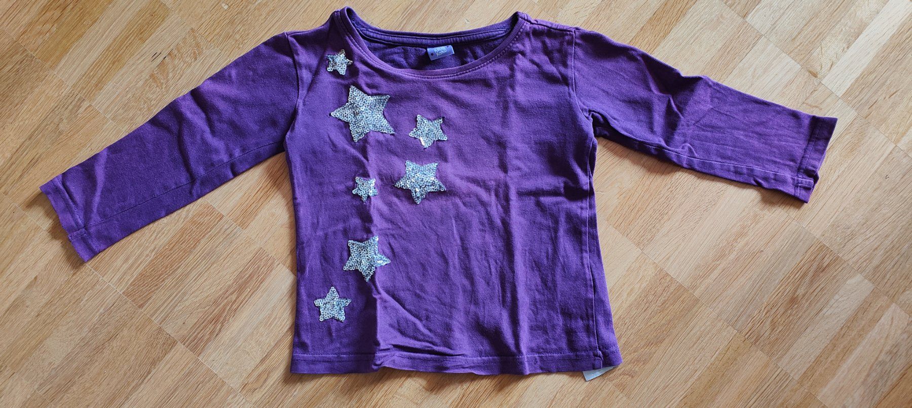 Pullover & Sweatshirts: ✨🌟SternenPallietten Pullover  (Gr. 92) – Gebraucht aus Wädenswil von adelimmat