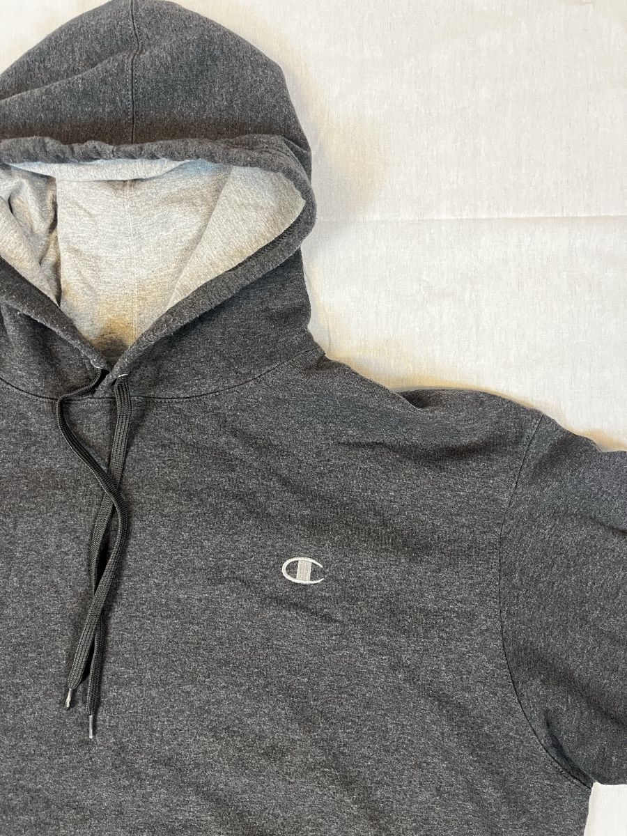 Champion Pullover & Sweatshirts: Champion Hoodie – Gebraucht aus Lindau von KT_Vintage 1
