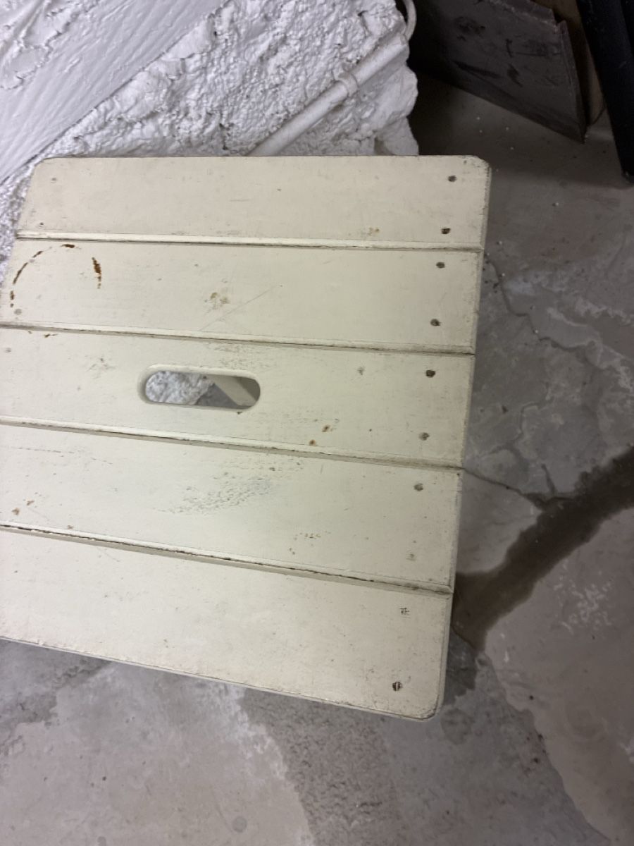 Sgabelli: Hocker-Tischli vintage – Usato da Dagmersellen venduto da casatualiq 2