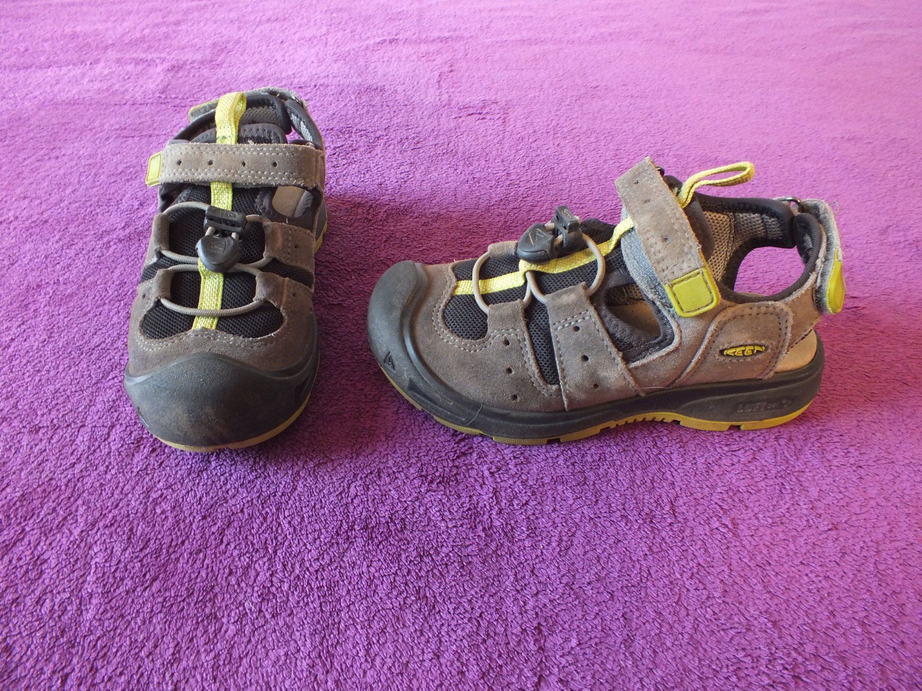 Keen Scarpe per ragazzi: Keen Wanderschuhe/-Sandalen Gr.31 – Usato da Müllheim Dorf venduto da Seeeule01 1