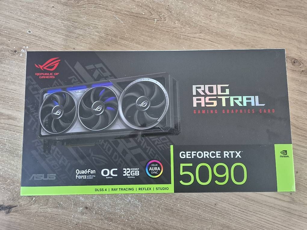 Schede grafiche: Neu & Versiegelt - ASUS ROG Astral 5090 OC – Usato da Glattbrugg venduto da nic_27ss