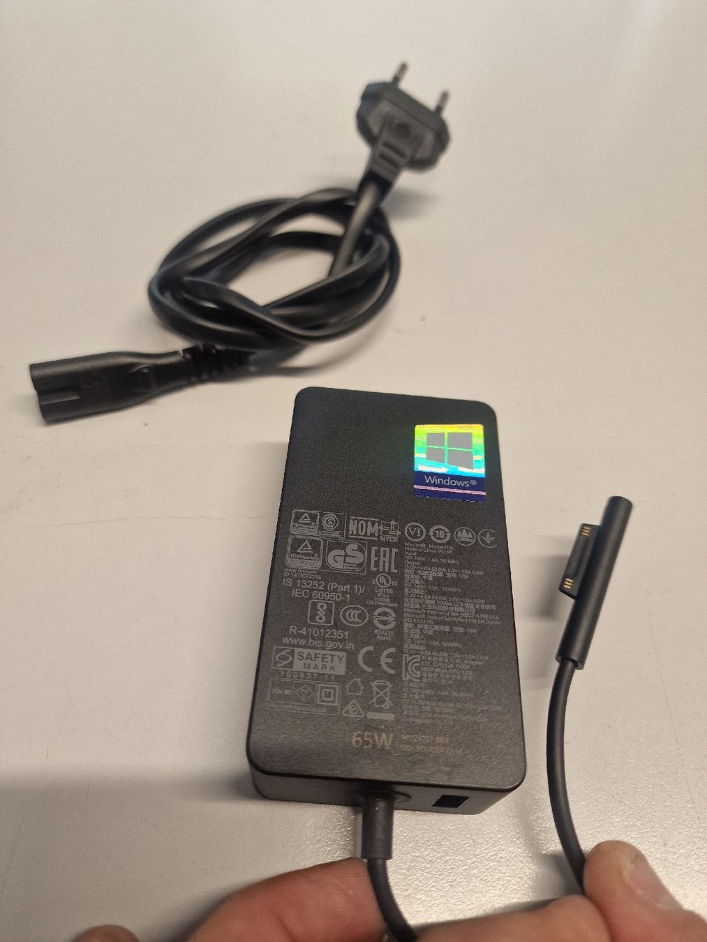 Microsoft Cavi: Microsoft Surface Ladekabel – Usato da Landquart venduto da brax90 2