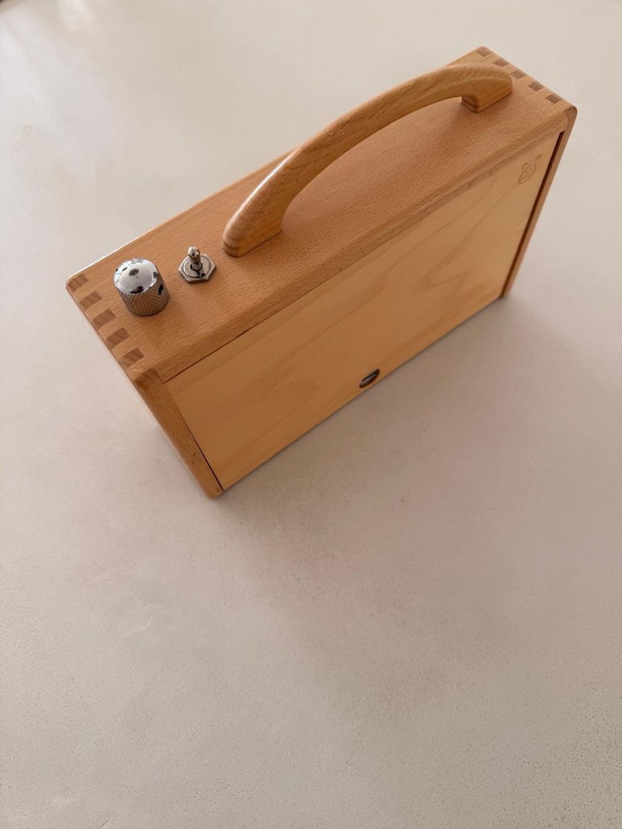 Hörbert Lettore multimediale portatile: Hörbert Musikbox Kinder Holz – Usato da Wädenswil venduto da celinecelineh 2