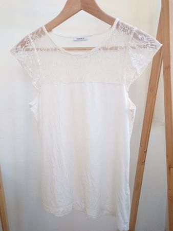 Damen T-Shirt Only Gr. S Ivory mit Spitzen
