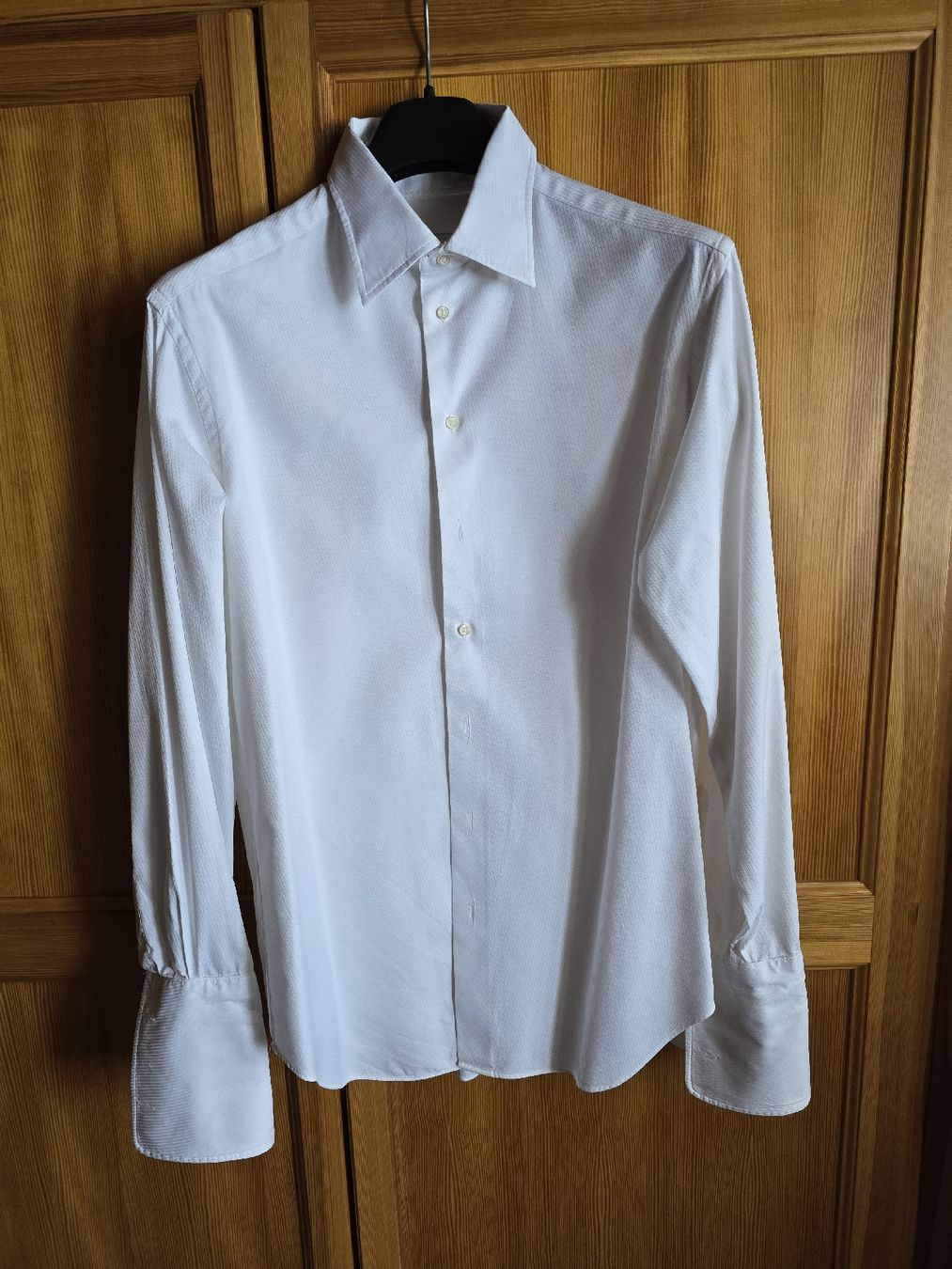 Armani Camicie: Camicia Armani polsino gemelli – Usato da calpiogna venduto da dadalter