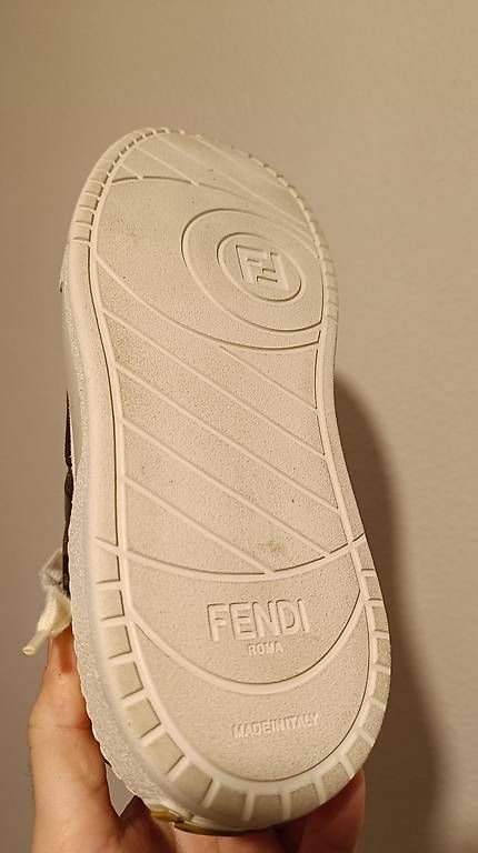 Fendi Scarpe da donna: Fendi Sneakers Women – Usato da Luzern venduto da Pep_Houston 4