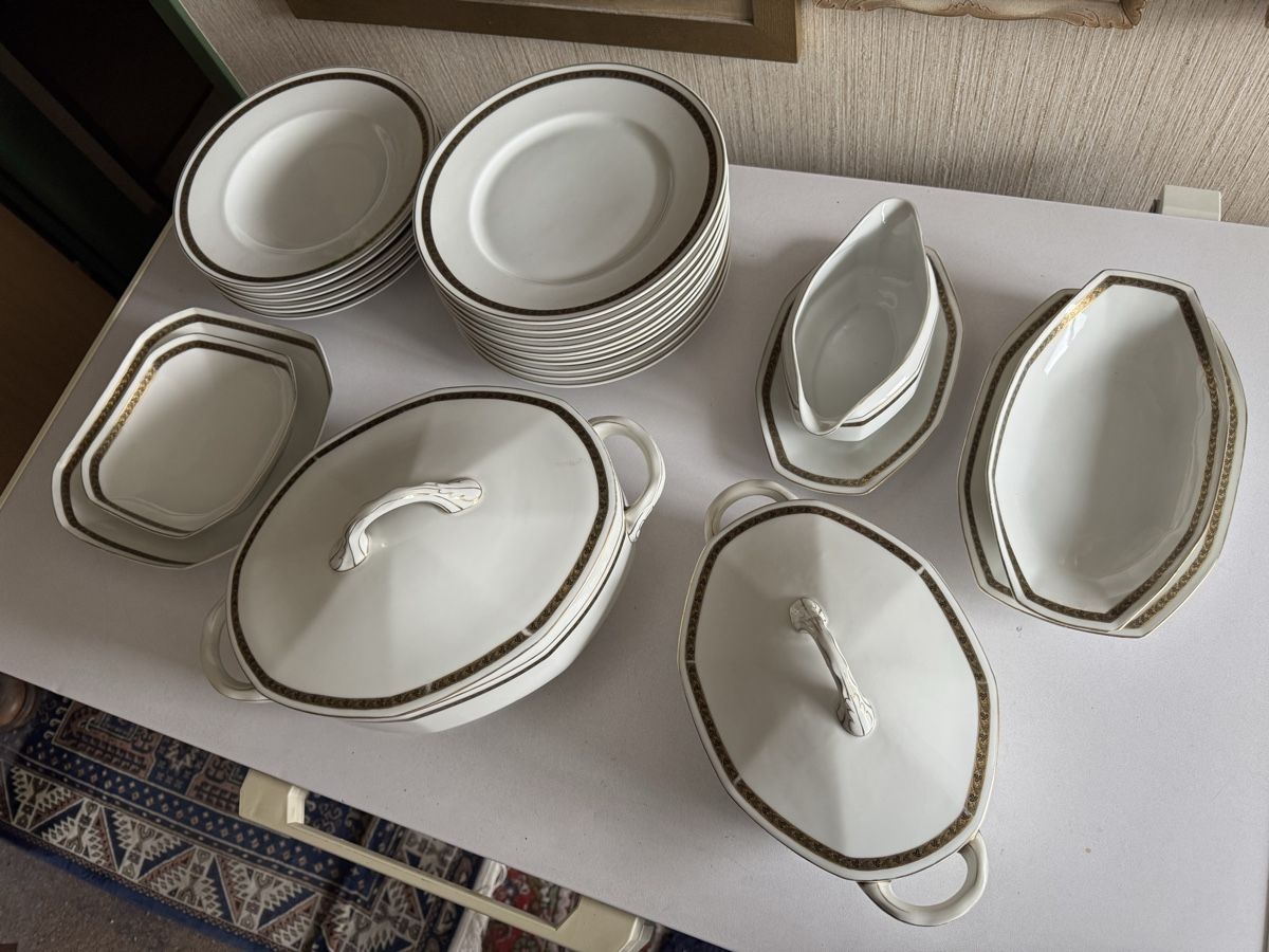 Hutschenreuther Set di piatti: Hutschenreuther Service – Usato da Tübach venduto da Tijera 2