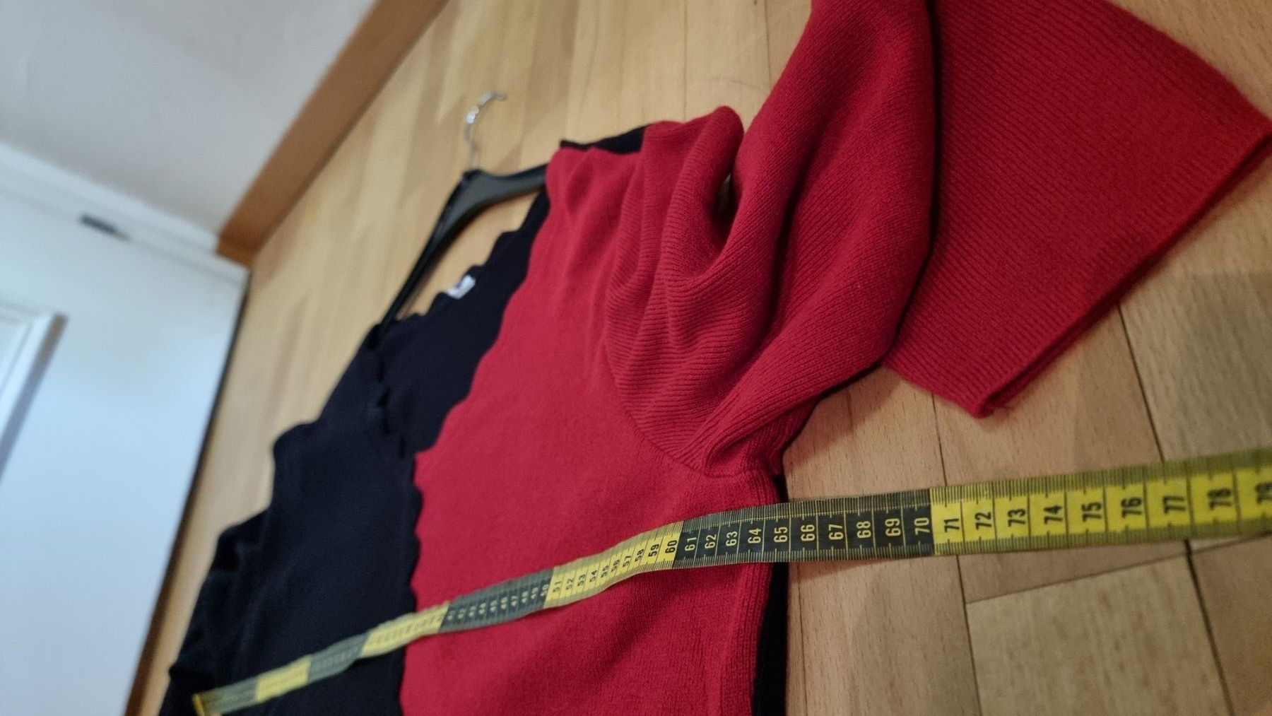 Pulls & Sweat-shirts: Stylischer Damenpullover, zweifarbig, Gr. XL – D'occasion à Wald ZH par CapLux 5