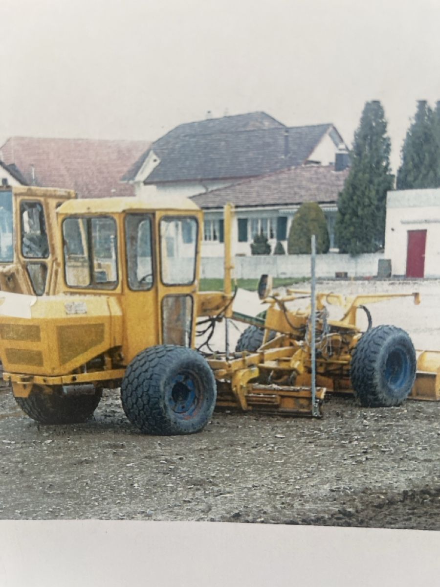 Alle Maschinen: Grader MBU  – Gebraucht aus Neuendorf von Goeggs01