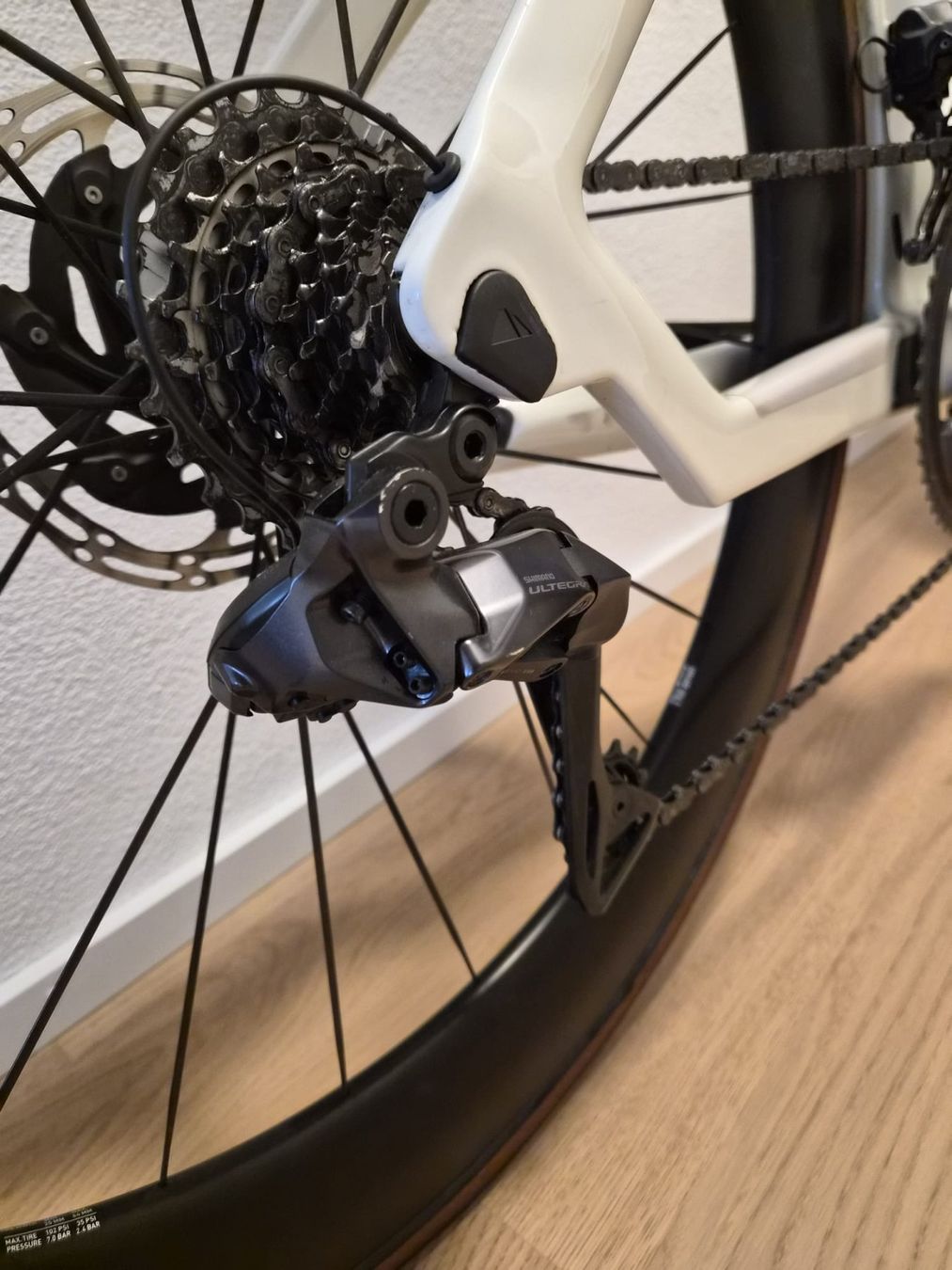 Canyon Vélos: Canyon Speedmax CF 8 Disc Di2 – D'occasion à Luzern par JK104 1