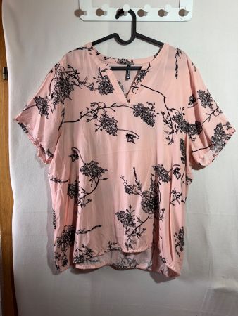 Zarte gemusterte Bluse von Chicoree Gr. XXL 100% Viskose