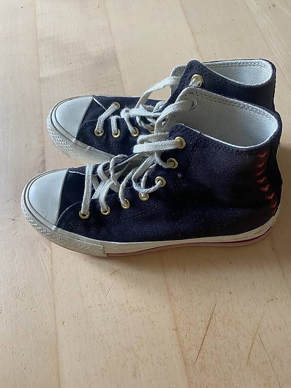 Scarpe da uomo: Converse 35 – Usato da Windisch venduto da pagbfrs