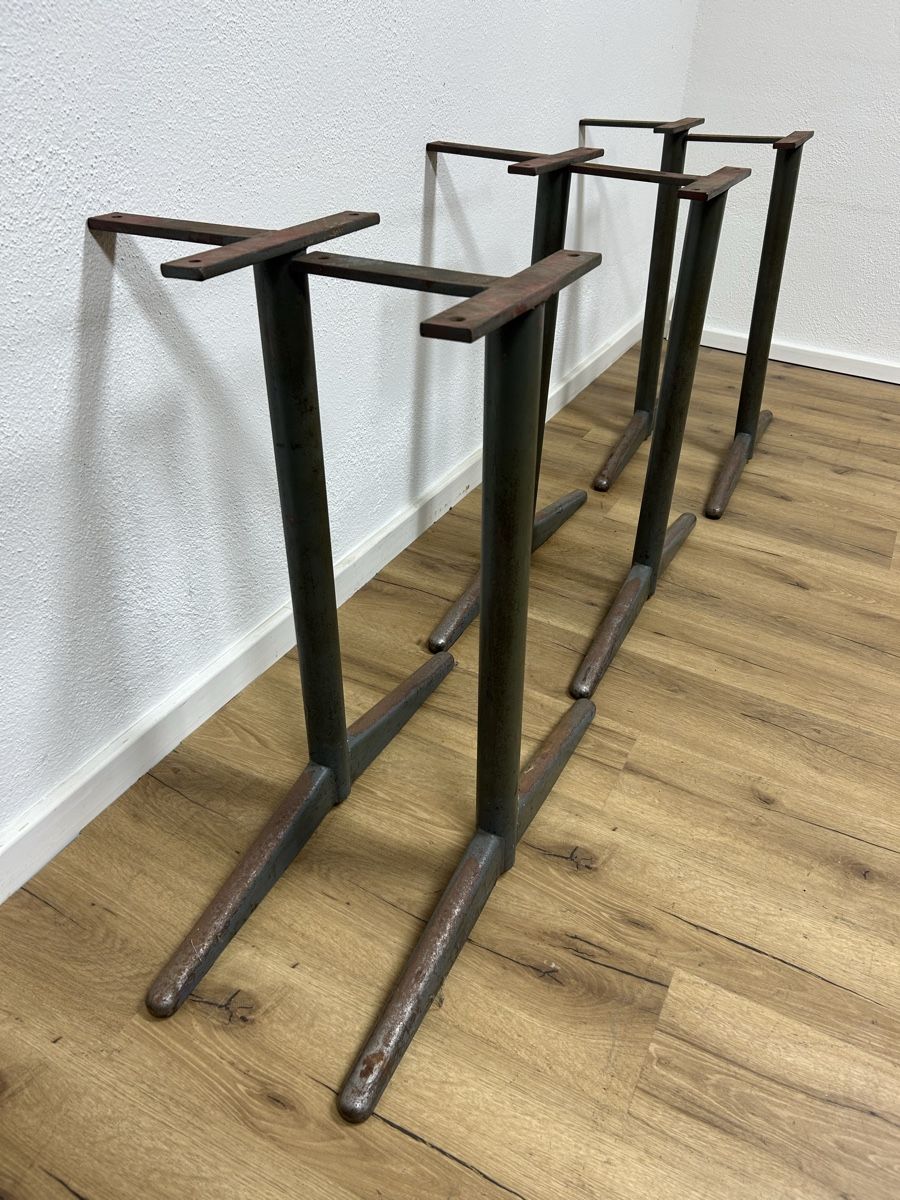 Altri mobili: 3 Paare Tischfüsse – Usato da Basel venduto da MoebelSackmann 3