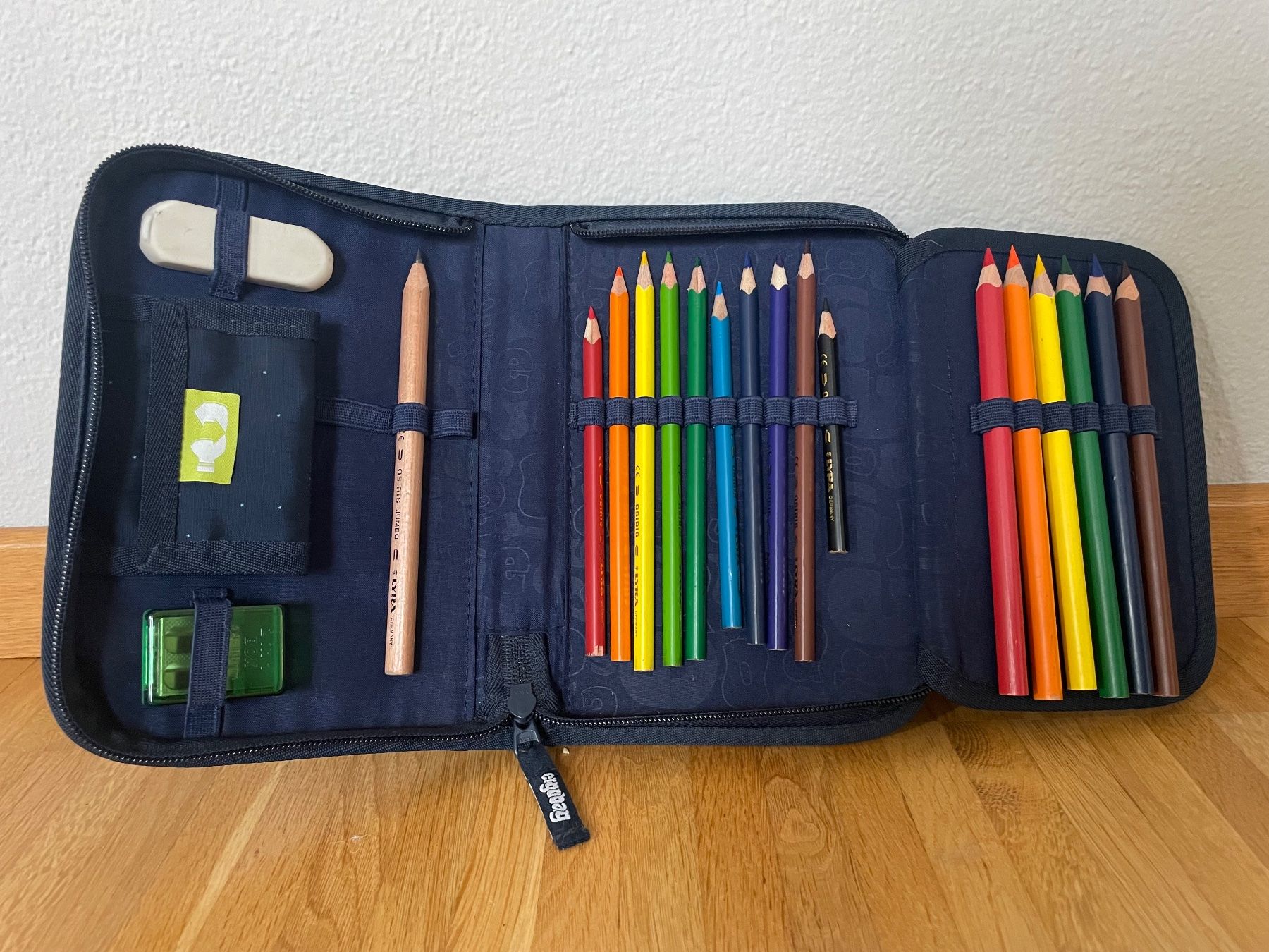 Ergobag Kindertaschen: Ergobag Set Cubo Light – Gebraucht aus Wiesendangen von Blupics 7