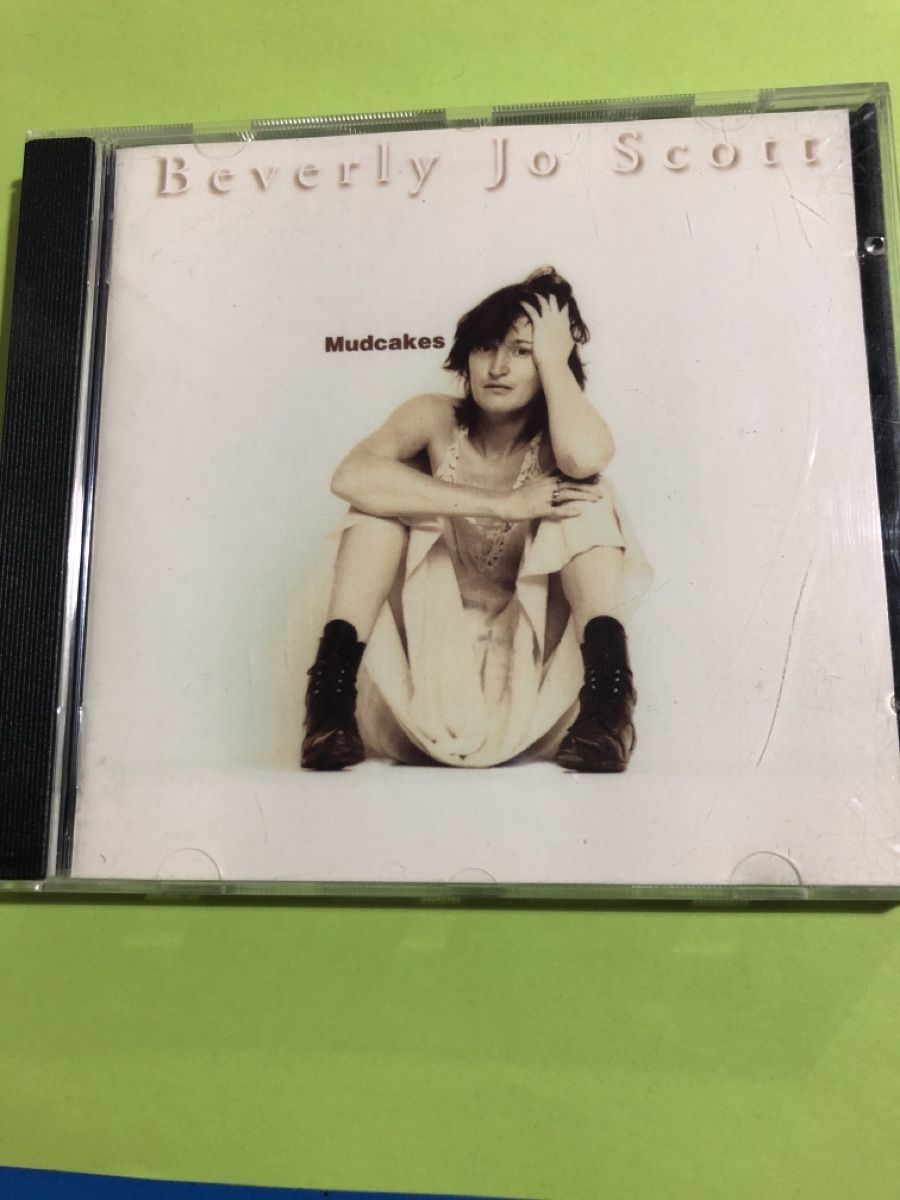 CDs: Beverly Jo Scott - Mudcakes – D'occasion à Flaach par rubo7