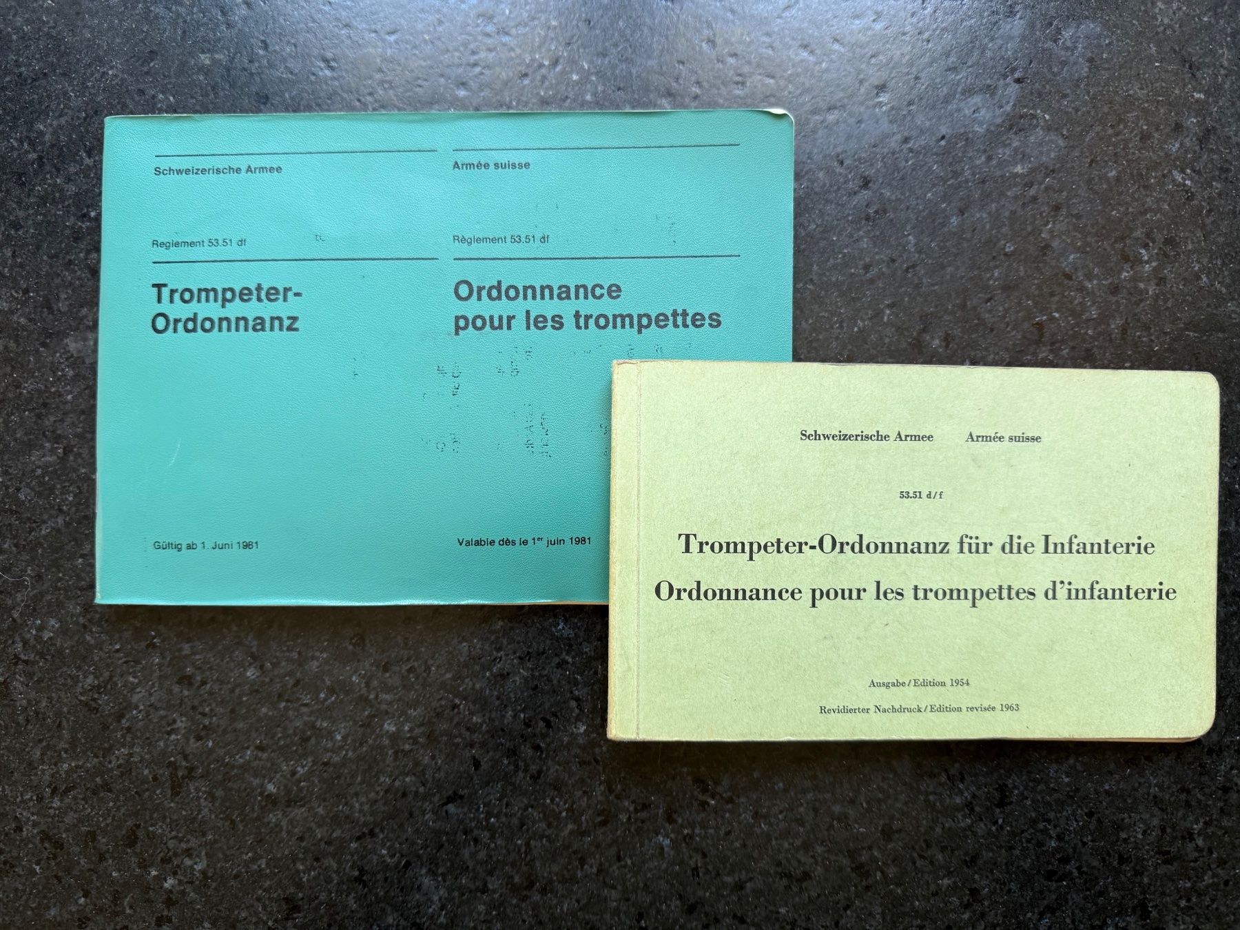Libri: Alte Reglemente Trompeter-Ordonnanz – Usato da Degersheim venduto da Rrimi