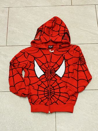 Spiderman Kapuzenjacke rot Grösse 134 guter Zustand