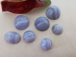 7 Stk. Chalcedon Cabochon / Restposten Lager-Sonderverkauf