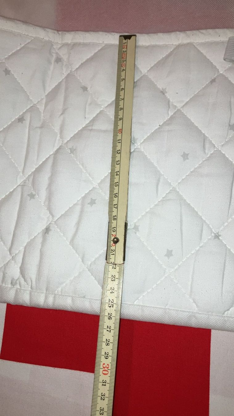 Kissen: Paracolpi per lettino 56x26x112 cm – Gebraucht aus Melano von H-Sara 1