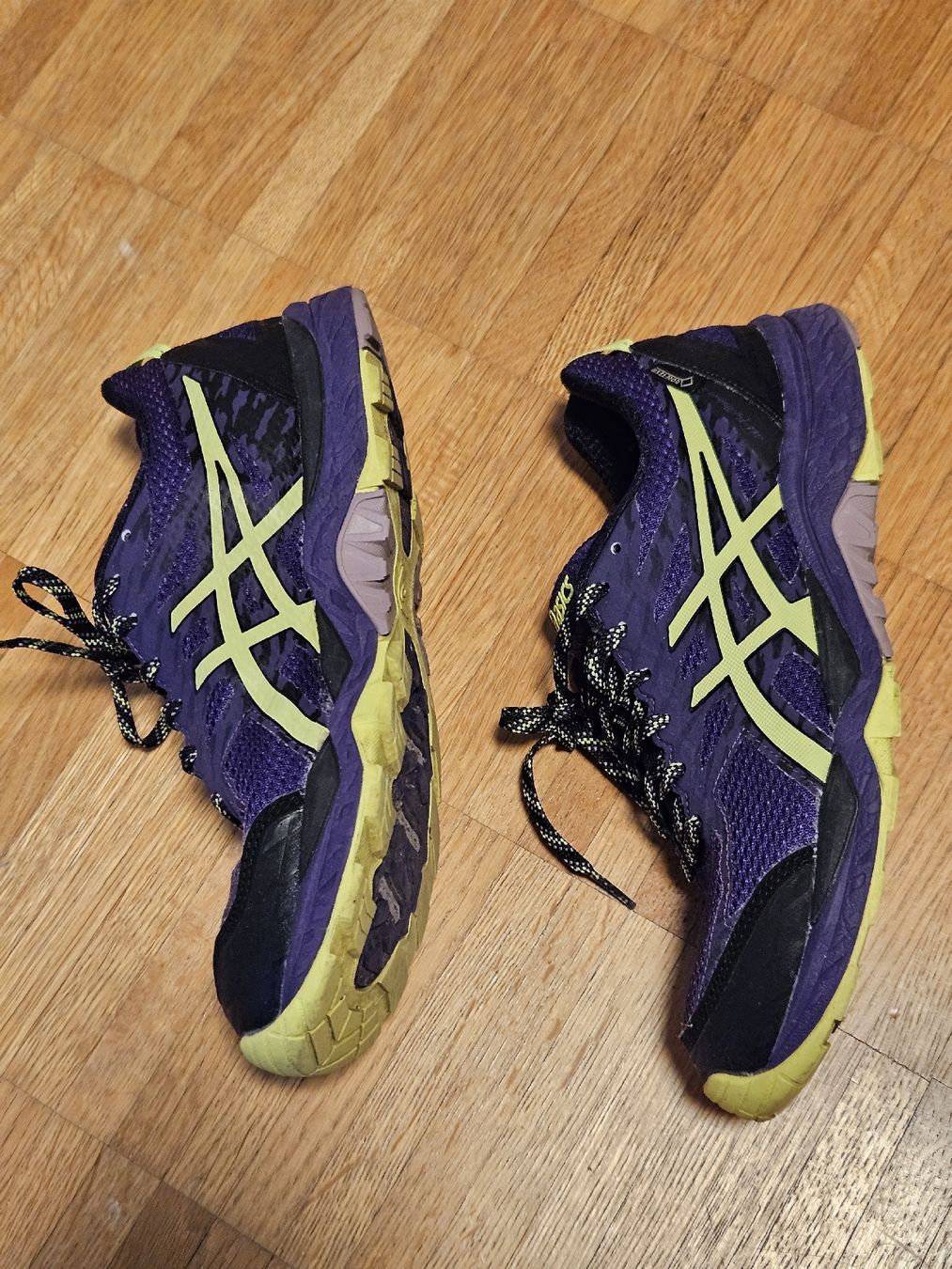 Asics Scarpe da uomo: Asics Crosstrail Schuhe – Usato da Lenzburg venduto da lau_nn7p 1