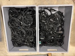 Posten mit Netz Apparaten Kabel (Lot 94) 2504 Biel