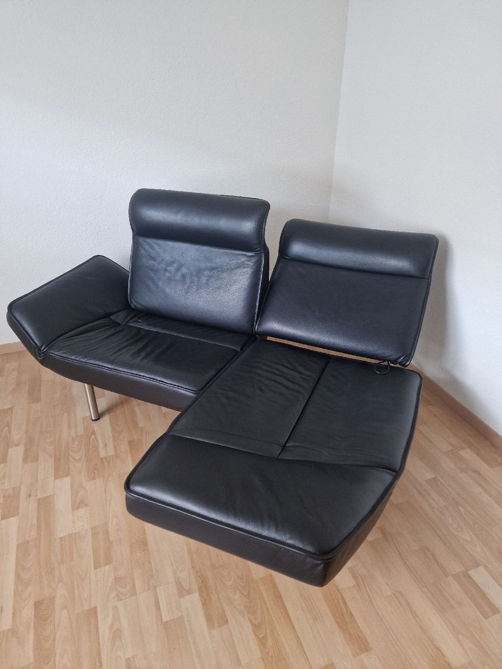 De Sede Divani: Sofa DE SEDE DS-450 Twist – Usato da Thun venduto da PascalW01 1