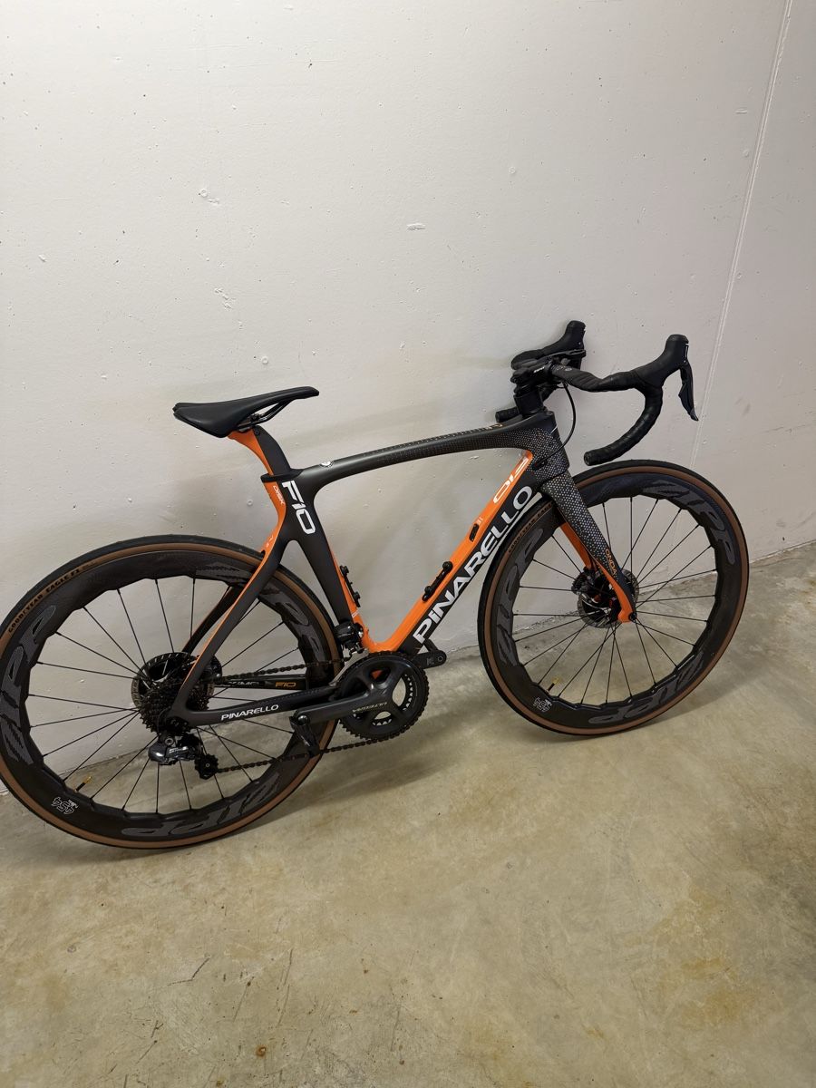 Velos: Carbon Rennvelo mit Di2 Schaltgruppe – Gebraucht aus Stäfa von crxb16a1