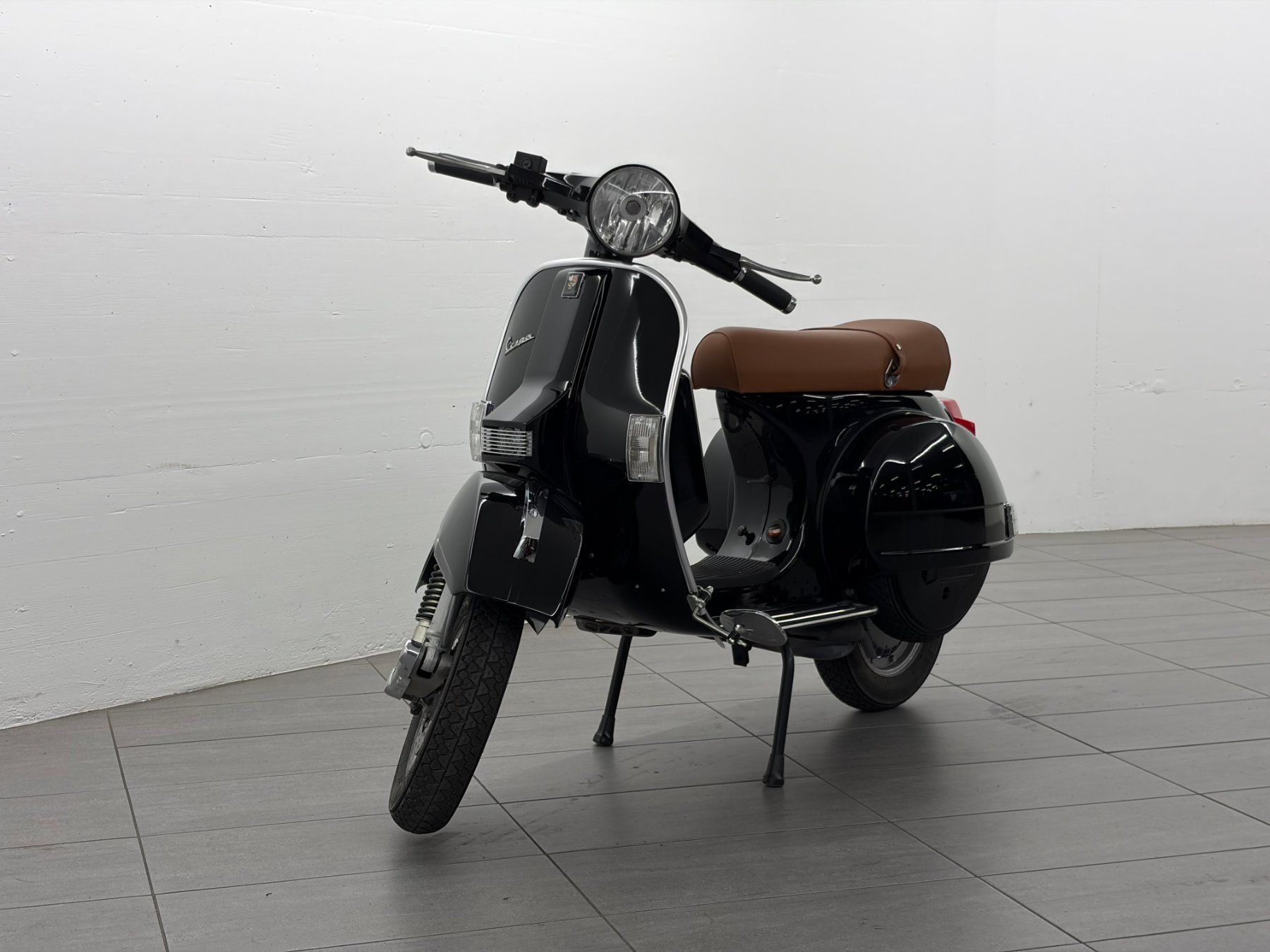 Piaggio Scooter: PIAGGIO Vespa PX 125 E Disc – Usato da Nänikon venduto da s_a_n_d_r_o