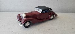 Modellauto Solido Mercedes 540 K 1939 bordeaux 1:43