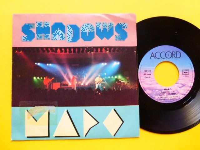 Mapo – Shadows (Gebraucht) in Zürich für CHF 65 – mit Lieferung auf ...
