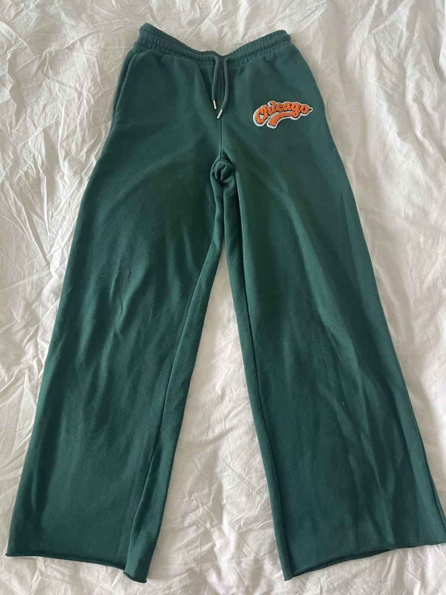 Pantaloni: Trainerhose grün – Nuovo (secondo la descrizione) da Untersiggenthal venduto da bla_55sl 1