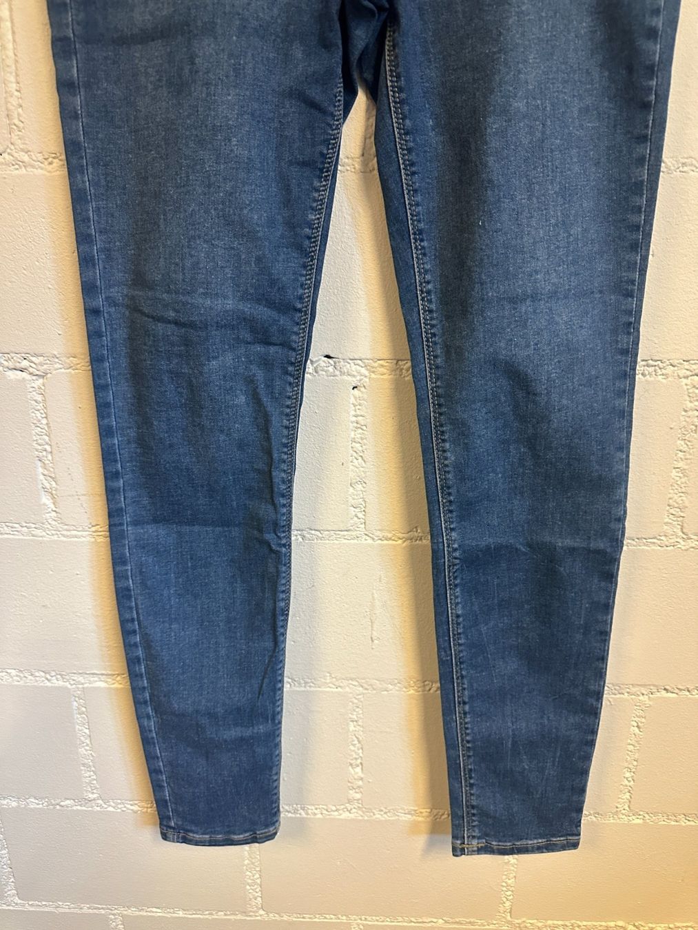 C&A Jeans: Jeggings von C&A (36) – Usato da Urdorf venduto da ARJN 2
