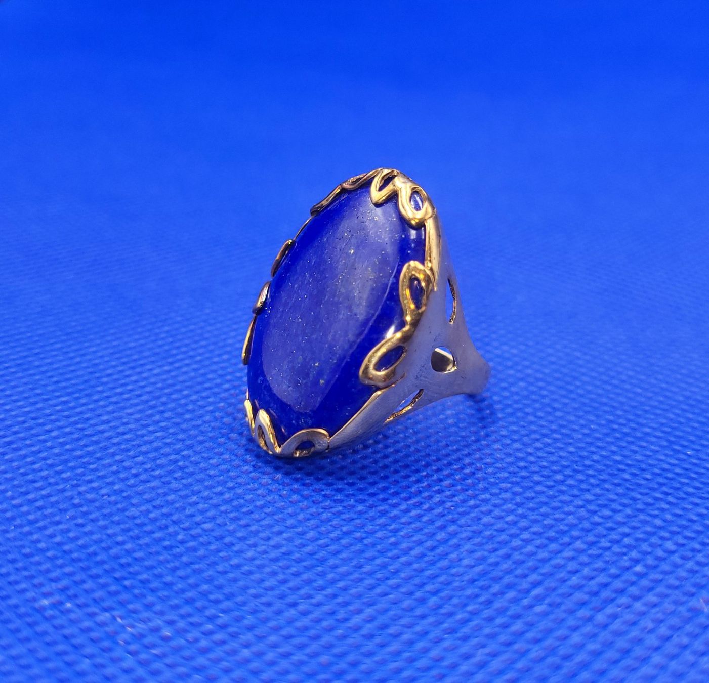 Ringe: 375 Massiv Gold Ring Mit Lapislazuli – Gebraucht aus Wald ZH von Aniade