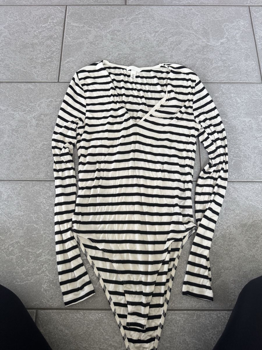 Top: H&M Bodys Set 3 Stück  – Usato da Roggwil BE venduto da joana.a16 2