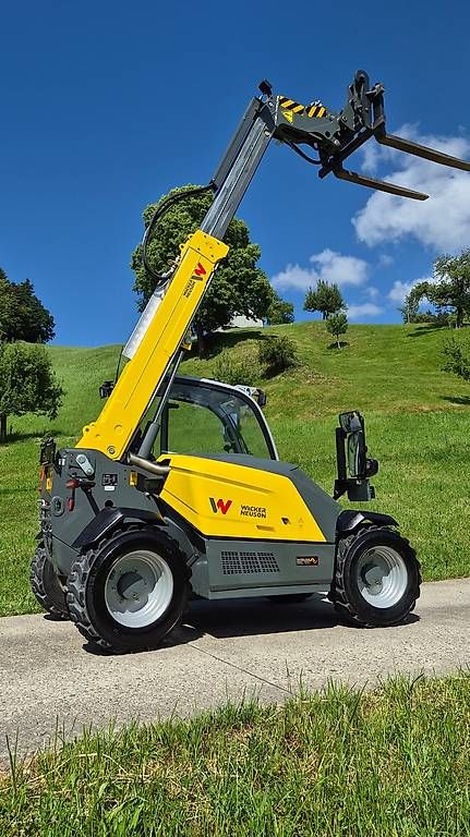 Caricatori: Teleskoplader Wacker Neuson TH412 Hoflader; Radlader; – Usato da Schüpfheim venduto da grischa01 3