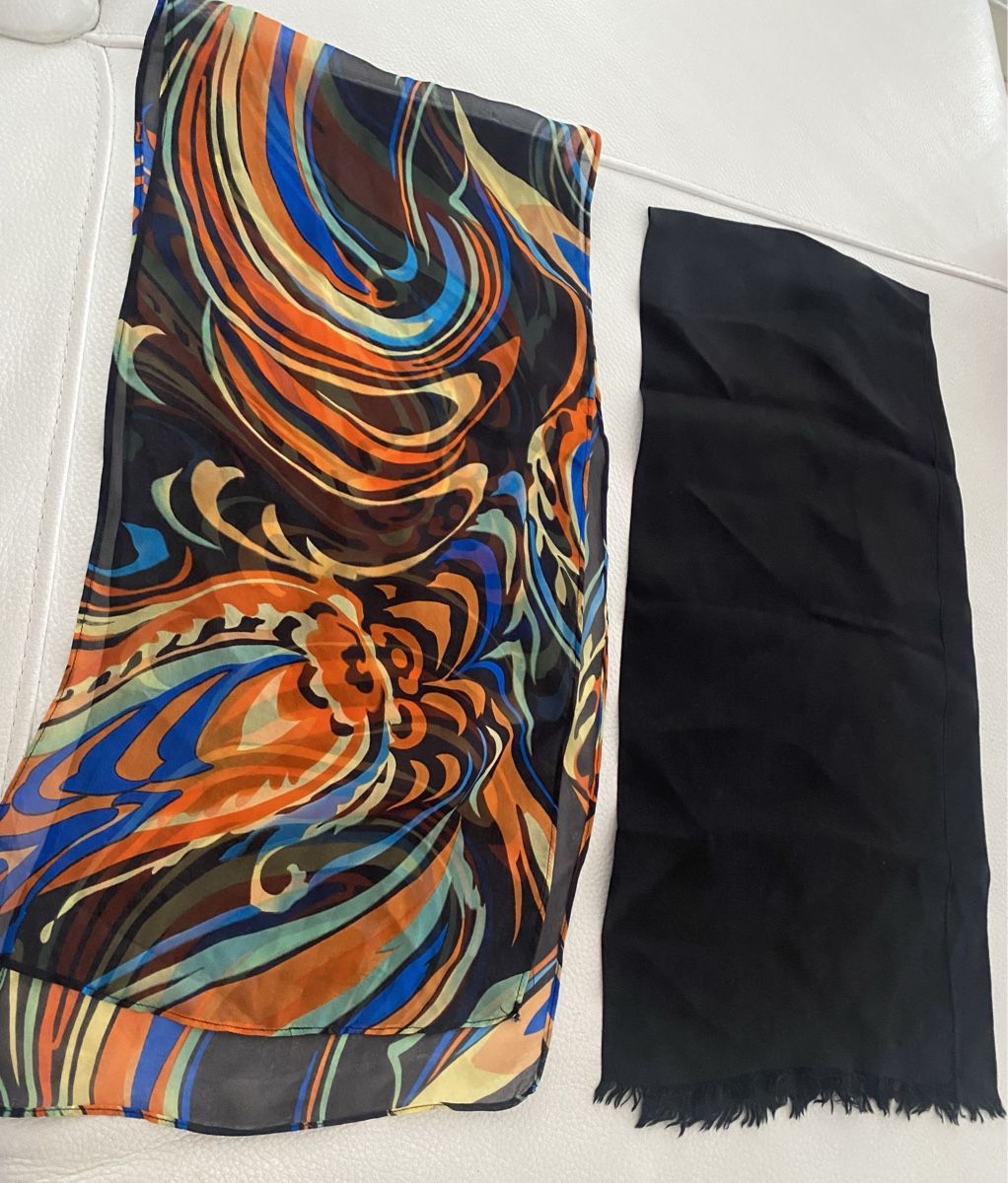 Foulard & Sciarpe: 2 x Seiden Schal  – Usato da Opfikon venduto da Luis144