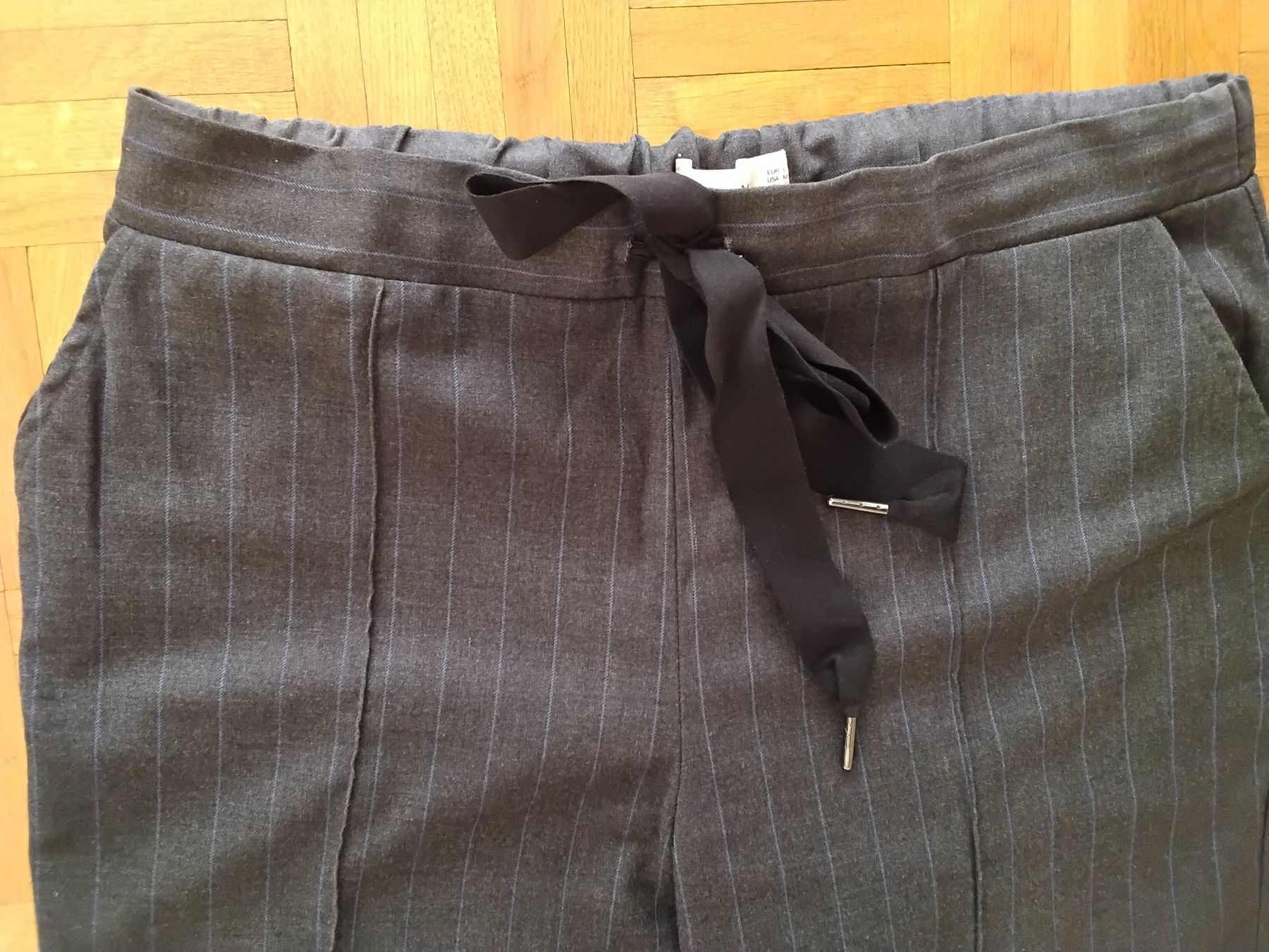 Mango Pantaloni: Pantalon gris rayé Mango - Taille L – Nuovo (secondo la descrizione) da chêne-bourg venduto da patty190 1