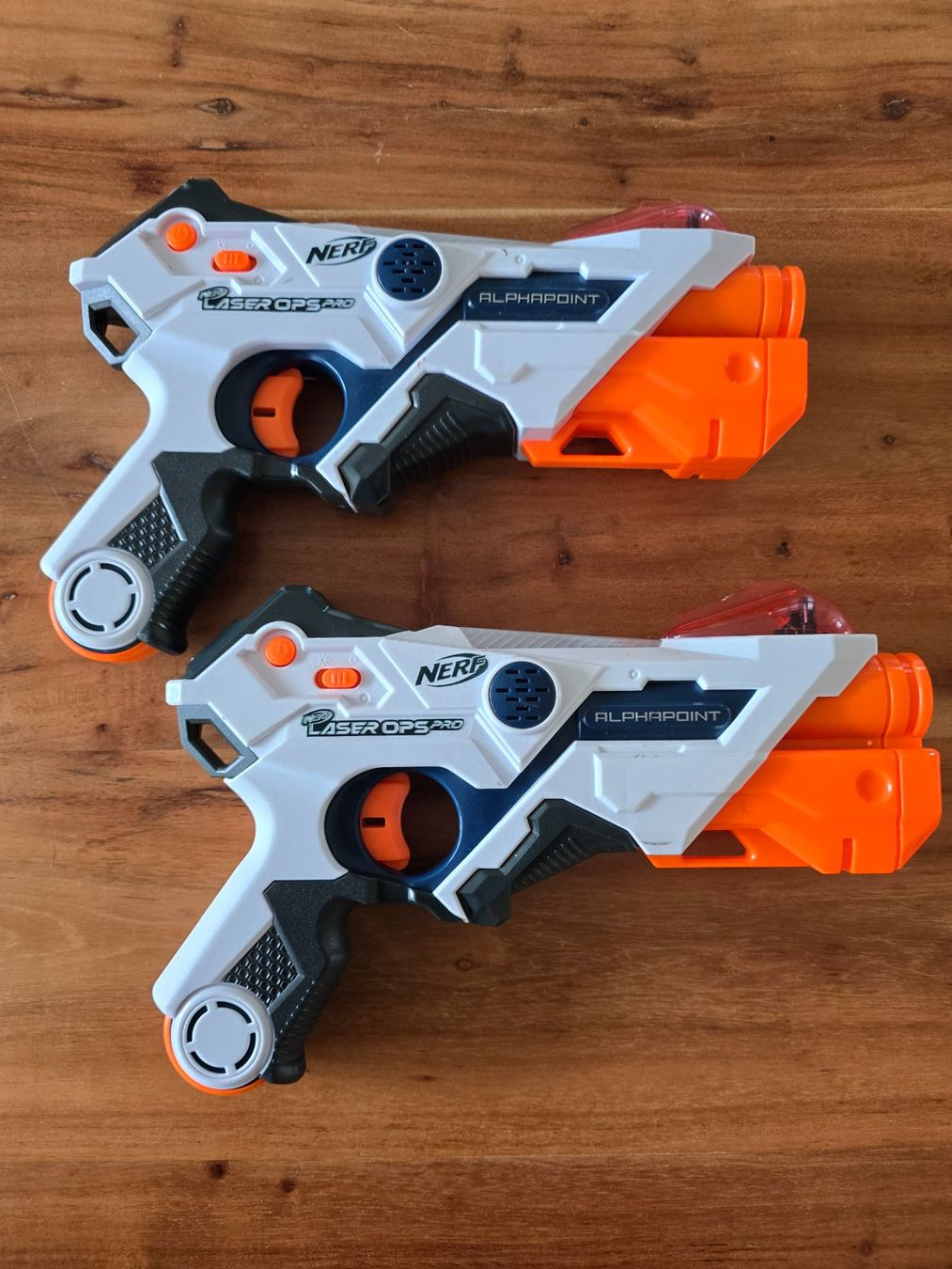 Nerf Spielzeuge: NERF Laser Ops Pro AlphaPoint – 2er Set – Gebraucht aus Alpnach Dorf von ben_zb29