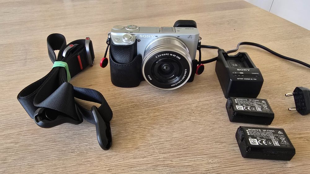 Sony alpha 6300 silver kit (Gebraucht) in Villars-sur-Glâne für CHF 427 ...