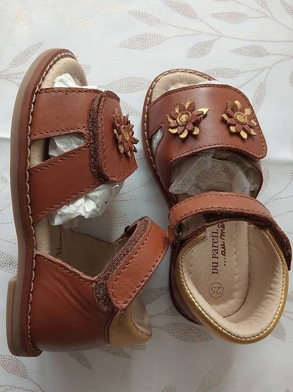 Crocs Chaussures garçon: Lot de 9 chaussures – D'occasion à Lausanne par sim_h5jb 2