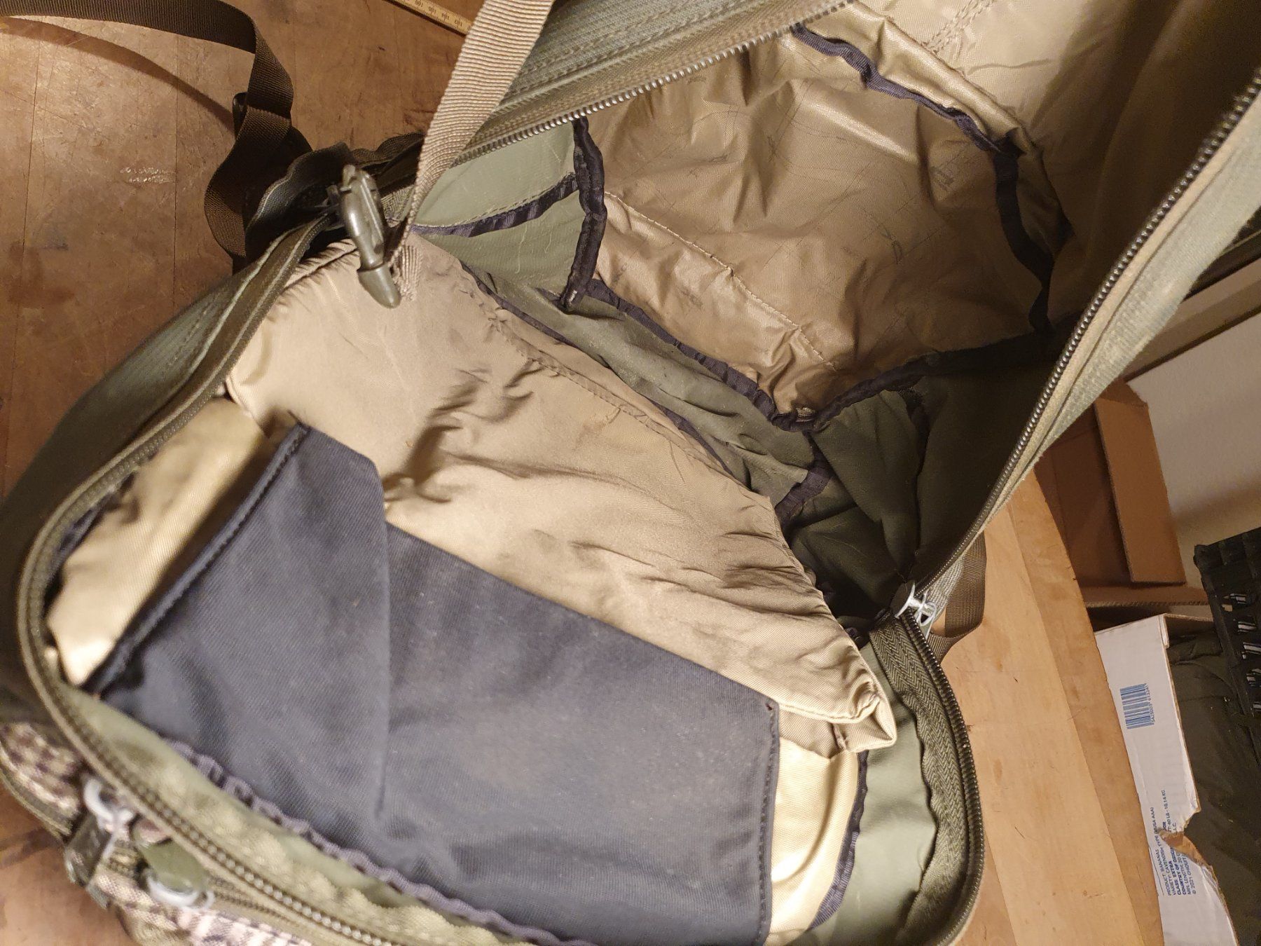 Dakine Zaini: Dakine Rucksack Grün – Usato da Zürich venduto da dialout 4
