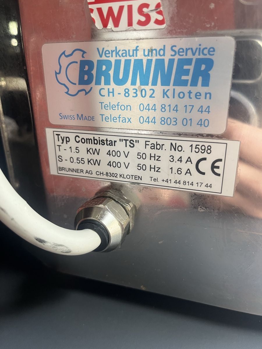 Tutte le macchine: Brunner Fleischwolf Combistar TS mit Zubehör  – Usato da Flaach venduto da Auto6011 4