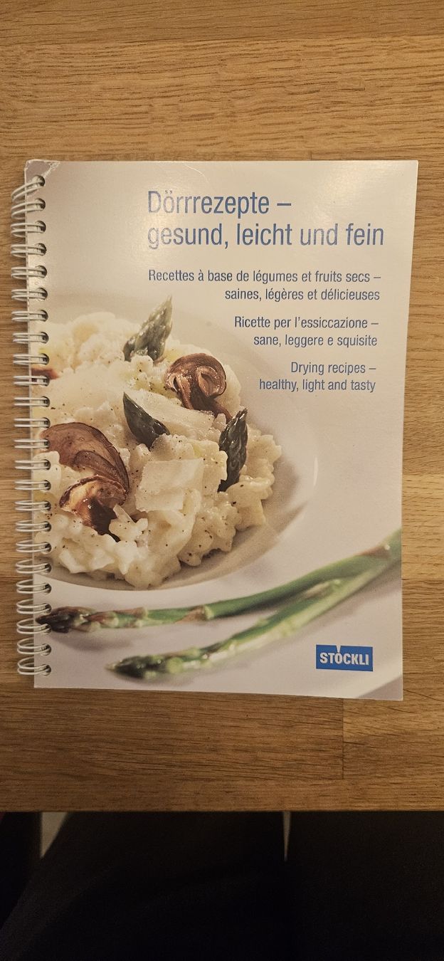 Libri: Dörrrezepte - gesund, leicht und fein - Dörrbuch – Usato da Frümsen venduto da Milka11