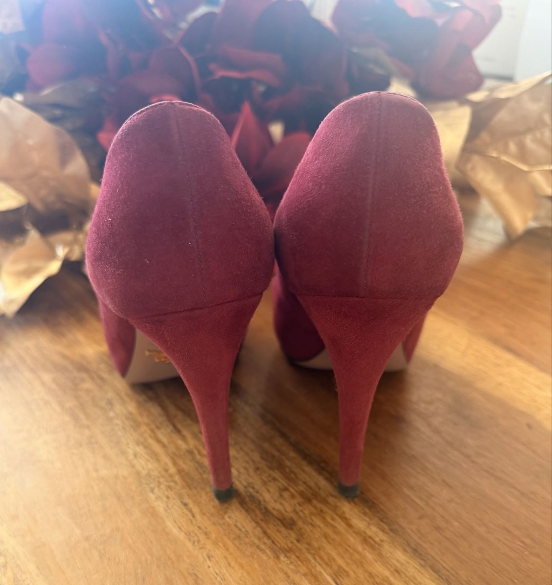Prada Damenschuhe: Prada High Heels Bordeaux Gr.38,5 – Gebraucht aus Meggen von con_5djh 1